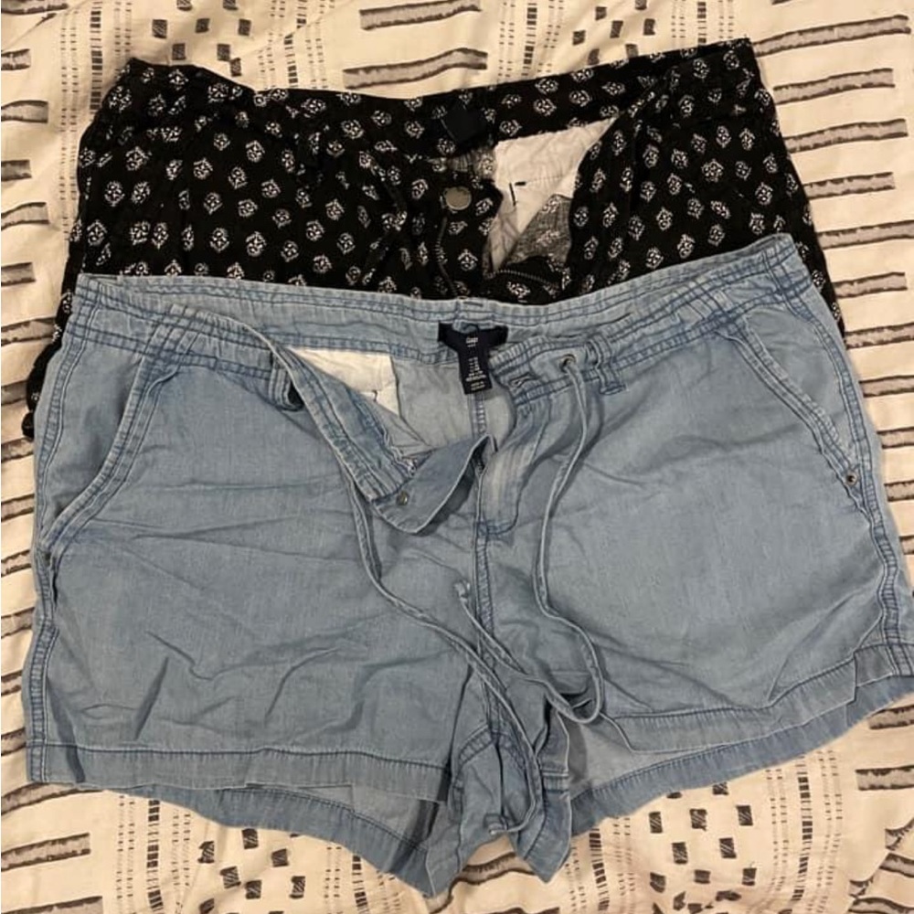 Gap shorts (2).